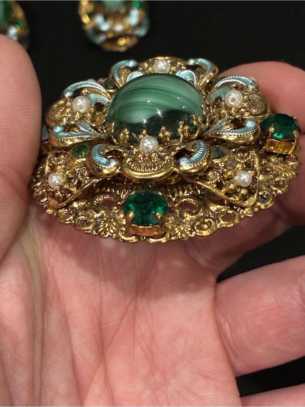 Vintage Western Germany Gold Filigree Brooch & Earring Set - Picture 5 of 14